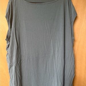 Elegant Sleeveless Gray Blouse